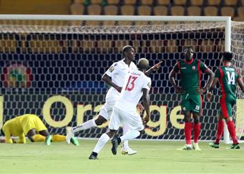 فيديو كاف ي علن رجل مباراة غينيا وبورندي بأمم إفريقيا