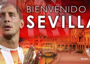 رسمي ا إشبيلية يتعاقد مع لوك دي يونج