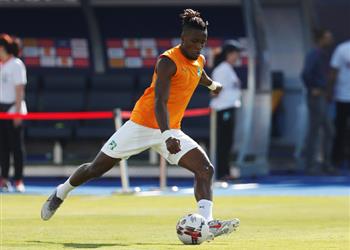 زاها يوجه رسالة عبر بطولات إلى محمد صلاح ويرفض الحديث عن عرض آرسنال