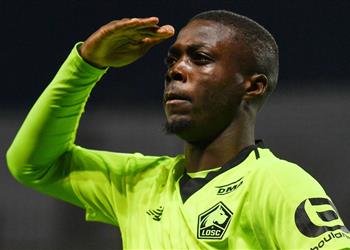 نيكولاس بيبي ينتظر عرض ليفربول في الميركاتو الصيفي