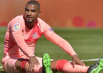 رسمي ا بواتينج يعلن رحيله عن برشلونة