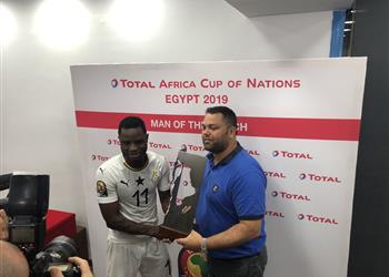 رسميا مبارك واكاسو رجل مباراة غانا وغينيا بيساو