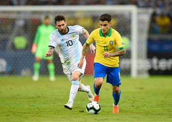 برشلونة يوجه رسالة لميسي وكوتينيو وآرثر عقب مباراة البرازيل والأرجنتين