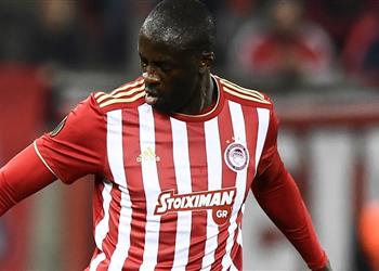 رسمي ا بالصورة يايا توريه يطير إلى الدوري الصيني