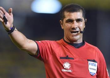 صحيفة برازيلية تكشف مفاجأة بشأن الـVAR في مباراة البرازيل والأرجنتين