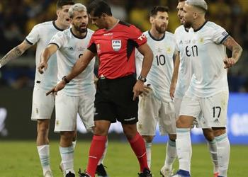 الاتحاد الأرجنتيني يتقدم بشكوى رسمية بشأن التحكيم عقب الهزيمة من البرازيل بكوبا أمريكا