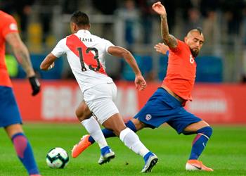 صور جماهير بيرو تتجه للسحر لهزيمة تشيلي بكوبا أمريكا