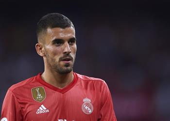 سكاي ميلان يصرف النظر عن سيبايوس واللاعب يقترب من الدوري الإنجليزي