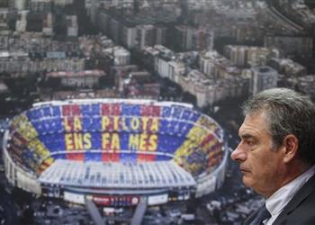 بعد ميستري أنباء متضاربة في الصحافة الكتالونية عن استقالة المدير الرياضي لبرشلونة