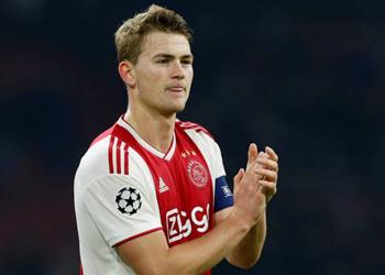 تعثر مفاوضات أياكس ويوفنتوس بشأن انتقال ماتياس دي ليخت