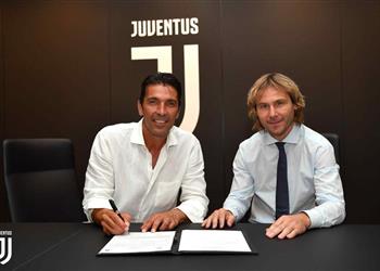 استكمال ا لرحلة النجاح الطويلة مع ا رسمي ا بوفون يعود إلى يوفنتوس