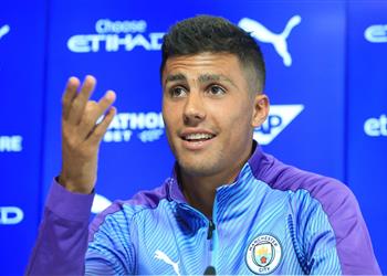 رودري مانشستر أصبحت زرقاء تحت قيادة جوارديولا أعظم مدرب في العالم