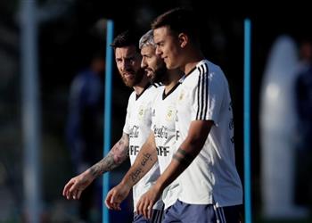 تقارير ميسي أساسيا مع الأرجنتين أمام تشيلي وديبالا يعود من جديد