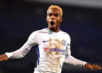 رسمي ا تشيلسي ي عير جناحه إلى الدوري الهولندي