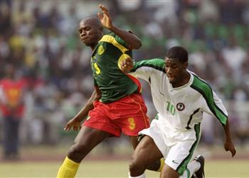 أديبوجو مواجهة نيجيريا والكاميرون ستكون مثل الحرب