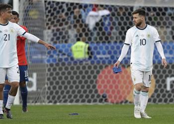 ديبالا لعبت بأريحية مع ميسي ومباراتنا أمام تشيلي كانت ساخنة