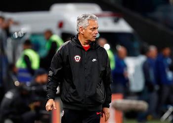 مدرب تشيلي قرارات الحكم أثرت علينا سلبي ا أمام الأرجنتين وأخطأنا بالتفكير في نهائي كوبا أمريكا