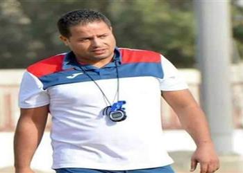أحمد سالم مخططا للأحمال بالنادي الأهلي