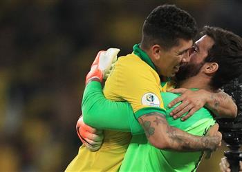 كلوب يكشف كيف احتفل مع أليسون وفيرمينيو ببطولة كوبا أمريكا