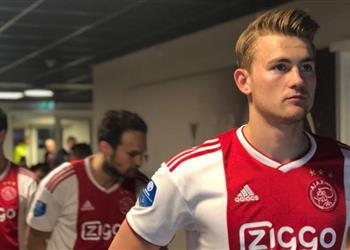 صحيفة كتالونية تكشف تفاصيل عرض برشلونة المرفوض من دي ليخت