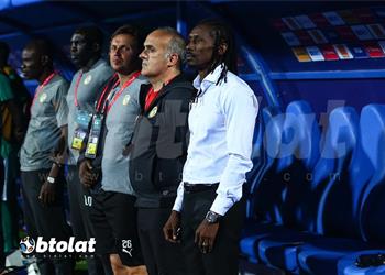 مدرب السنغال يرفض التقليل من بنين ويعلق على تطبيق تقنية الفار