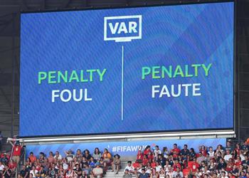 آس الكاف يراقب تقنية الفيديو في أمم أفريقيا بعد أزمة الترجي والوداد