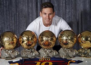 ريفالدو ميسي الأحق بالكرة الذهبية