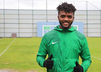 أوازيم نيجيريا ستقاتل على اللقب ونشعر أننا نلعب في أرضنا