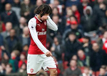 رغم نهاية مشوار مصر في أمم إفريقيا محمد النني خارج قائمة آرسنال لكأس الأبطال الدولية