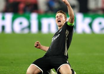 يوفنتوس يحسم صفقة دي ليخت وخطوة تفصله عن الإعلان الرسمي