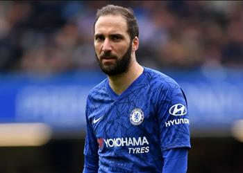 بسبب عودة هيجواين مهاجم يوفنتوس الواعد يقترب من الرحيل