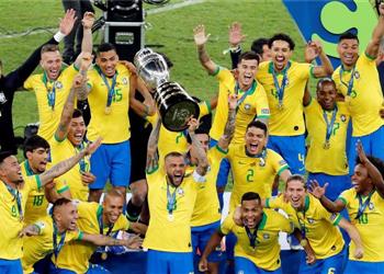 آرسنال يبدأ مفاوضاته مع هداف كوبا أمريكا