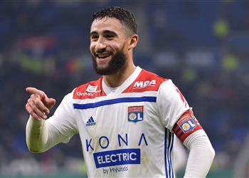 أوزيل يتسبب في فشل انتقال نبيل فقير إلى آرسنال