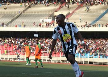 رد ا على الأهلي بطولات يكشف بالمستندات شروط مازيمبي لبيع موليكا