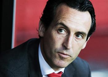 آرسنال يتفوق على توتنهام ويقترب من حسم صفقة دفاعية