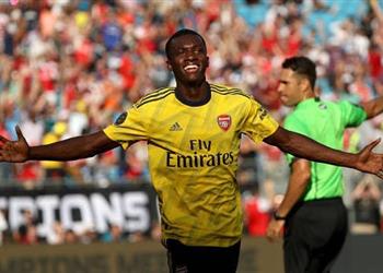 في غياب محمد النني آرسنال يفوز على فيورنتينا بثلاثية بكأس الأبطال