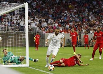 فيديو بنزيما يهدر فرصة هدف لا تصدق في مباراة ريال مدريد وبايرن ميونخ