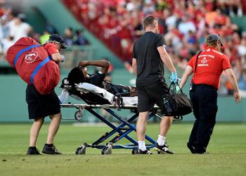 إشبيلية بعد المواجهة الودية أمام ليفربول نتمنى الشفاء العاجل لياسر لعروسي