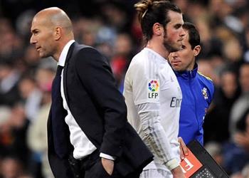 زيدان يوضح آخر تطورات رحيل بيل عن ريال مدريد ويكشف السر وراء عدم مشاركته أمام بايرن ميونخ