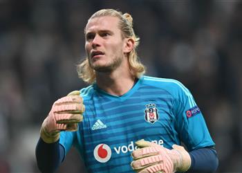 لوريس كاريوس رفضت خمسة عروض للرحيل عن بشكتاش