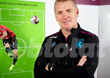 تحليل تكتيكي كيف سيلعب تريزيجيه تحت قيادة دين سميث في أستون فيلا