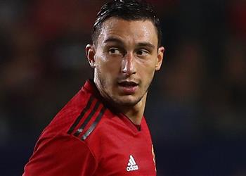 مانشستر يونايتد يحدد سعر بيع دارميان