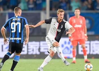 وكيل روجاني يثير التكهنات حول مستقبله ويؤكد رفض تشيلسي الموسم الماضي