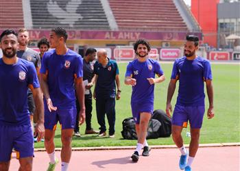 مران الأهلي للغائبين عن القمة سعد ونيدفيد يواصلان التأهيل ومشاركة عمار حمدي