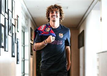 جريزمان جماهير برشلونة ت طالبنا بدوري أبطال أوروبا وأنا هدفي تحقيق الليجا