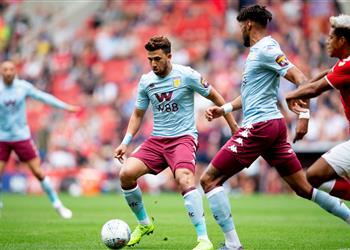 لمدة 45 دقيقة فقط بالفيديو تريزيجيه والمحمدي يشاركان في فوز أستون فيلا برباعية على تشارلتون ودي ا