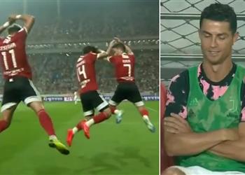 صورة بعد احتفاله على طريقته رونالدو يمنح قميصه لتشيزينا