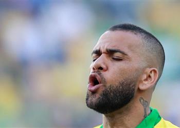 موندو ديبورتيفو تكشف خطة ألفيس للعودة من جديد إلى برشلونة