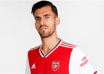 آرسنال يتعرض لانتقادات قاسية بسبب التعاقد مع سيبايوس