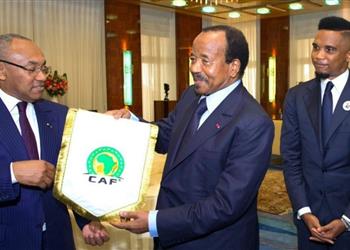 كلاكيت تاني مرة تقارير الكاف يهدد بسحب أمم إفريقيا 2021 من الكاميرون والبديل بلد عربي